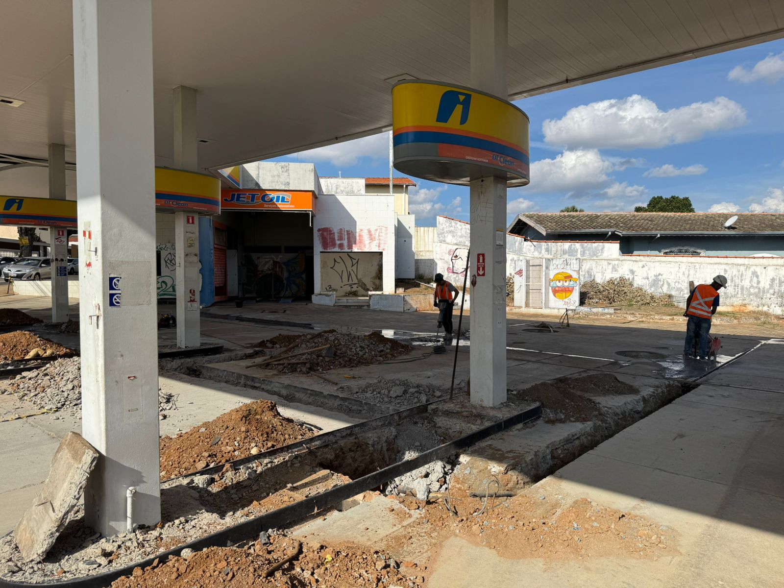 Gallery image